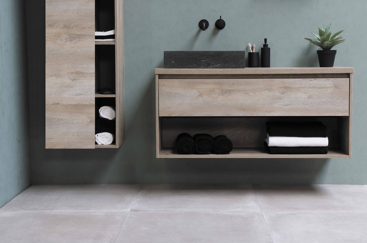 Best Standing Desk Under $100 in 2026 — Electric Height-Adjustable with Memory Presets